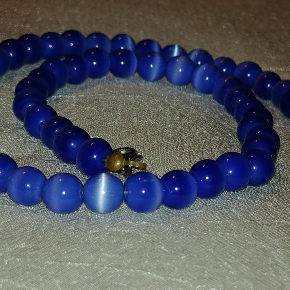 🌺2/$25 or 5/$50 Gorgeous bead necklace